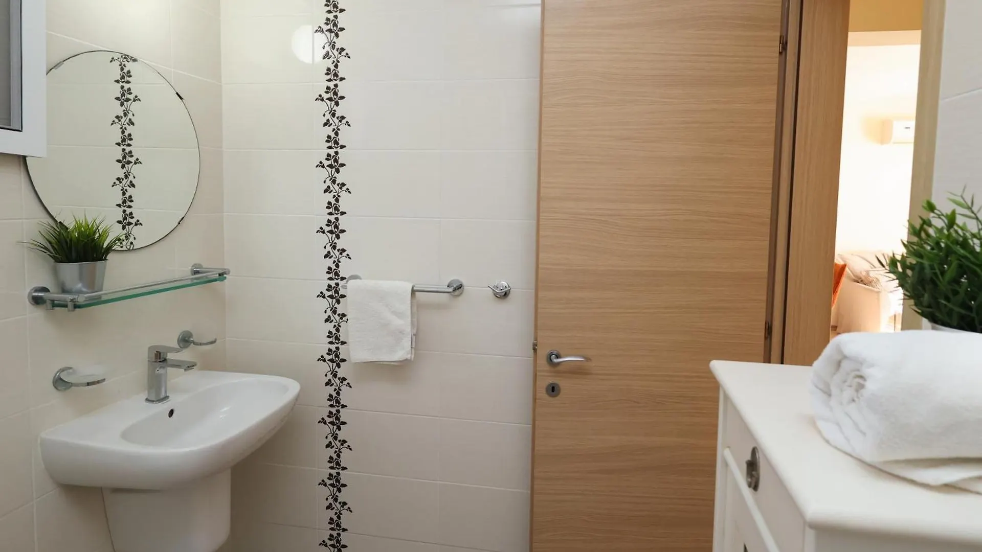 Nissi 3 C14 Sea View Top Floor Apartment Ayia Napa