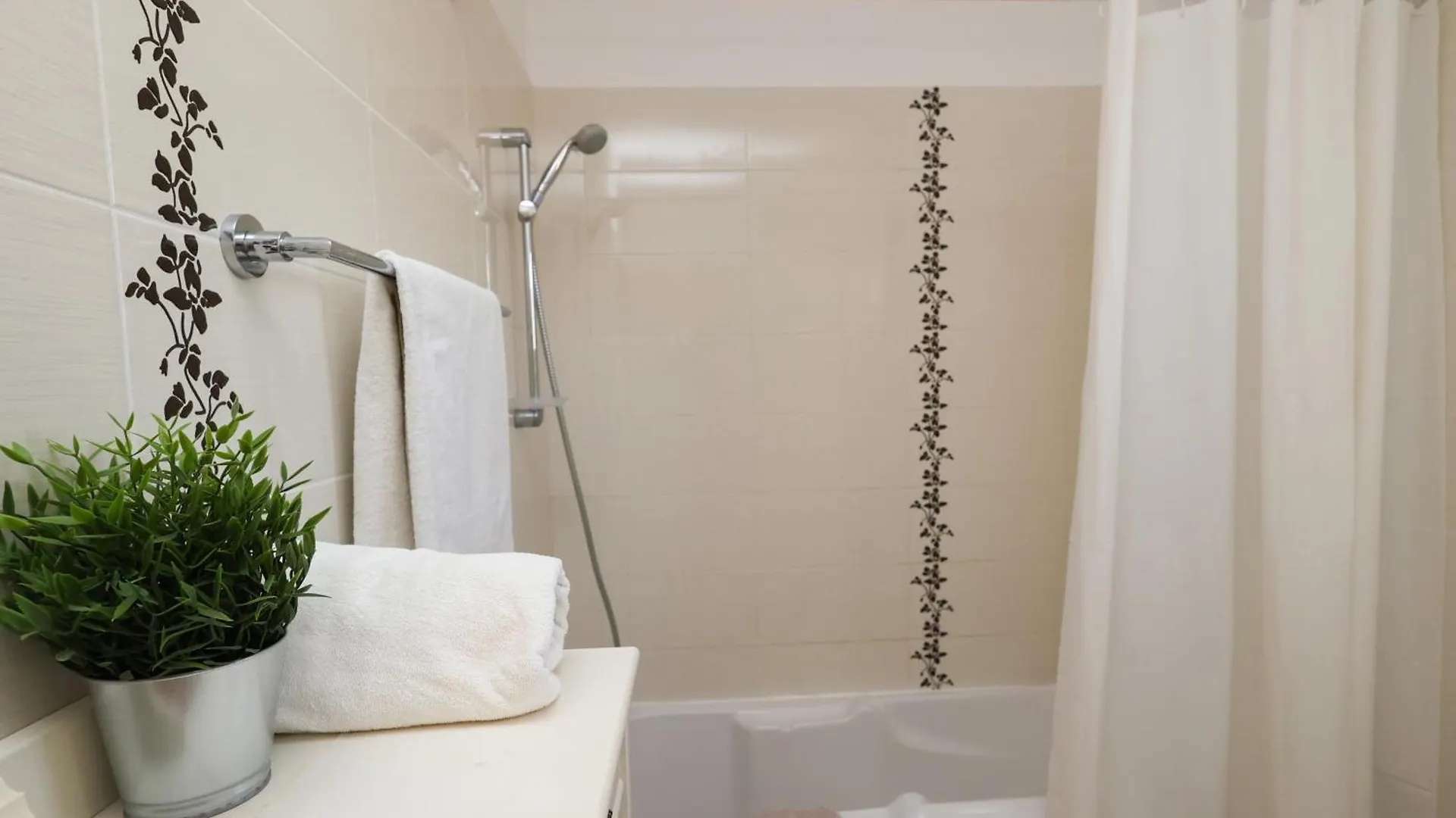Nissi 3 C14 Sea View Top Floor Apartment أيا نابا 0*,